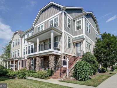 129 Anthem Ave, Herndon, VA, 20170
