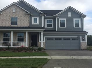 395 Hamilton Rd, St Charles, IL 60175