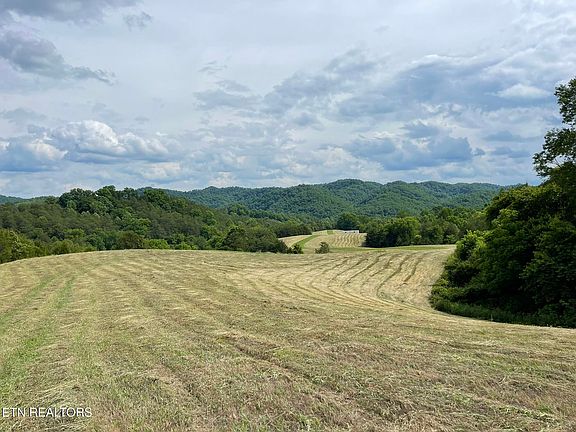 2nd image of 6948 Tazewell Hwy