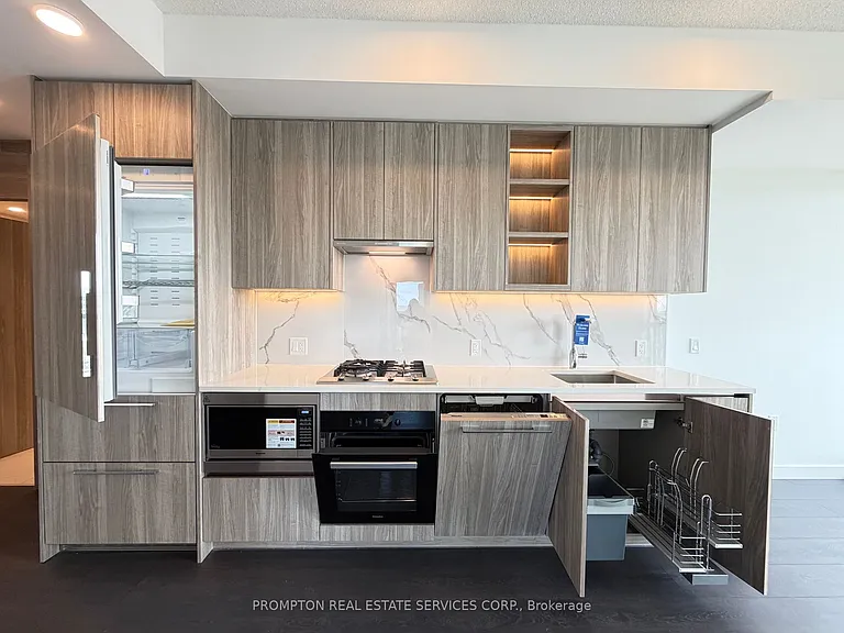75 Billes Hts #1902 — Photo 13