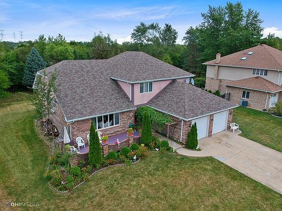 3rd image of 13138 W Creekside Dr