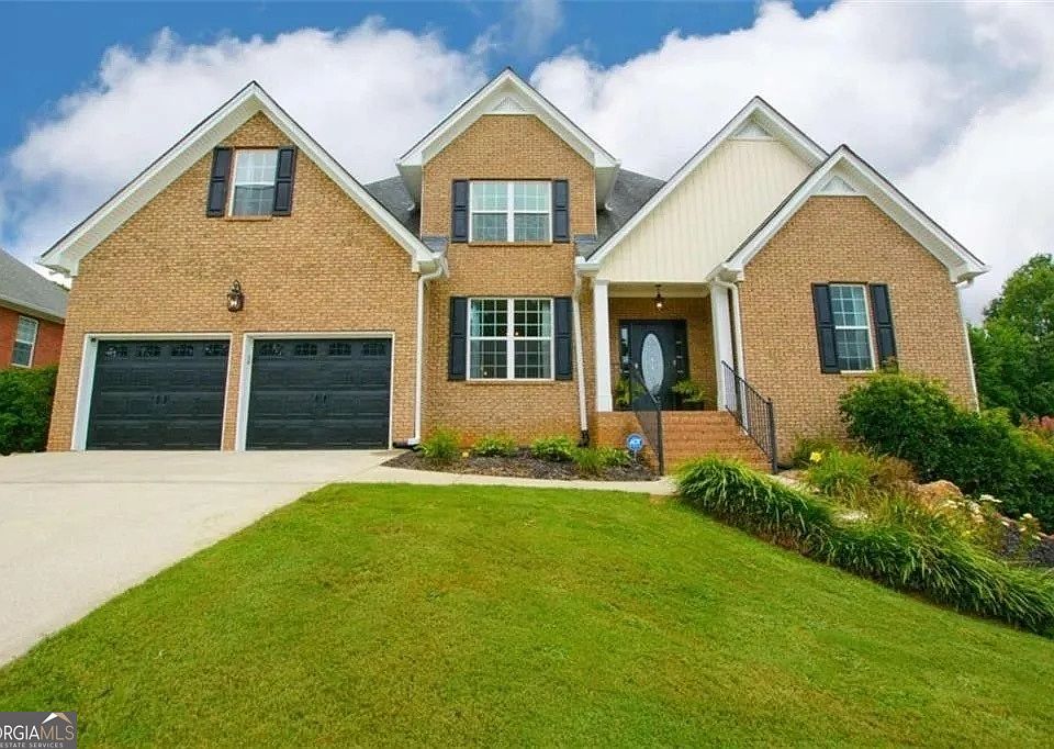 1st image of 121 Meadow Creek Cir