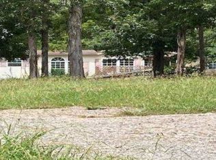 447 Love Rd, Friendsville, TN 37737