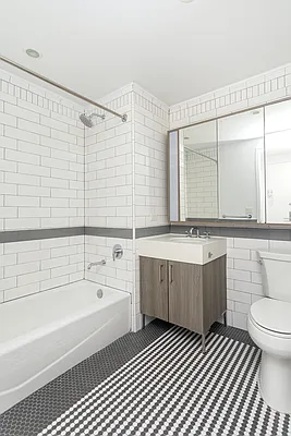 Rented by Greystar | media 3