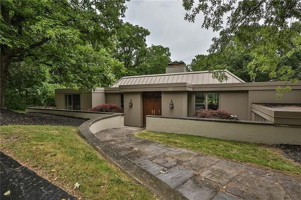 188 Knickerbocker Rd, Pittsford, NY 14534 Zillow