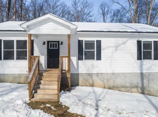 733 Red Bird Ln, Harpers Ferry, WV 25425