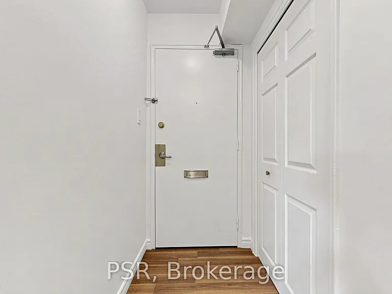 240 Markland Dr #210 — Photo 20