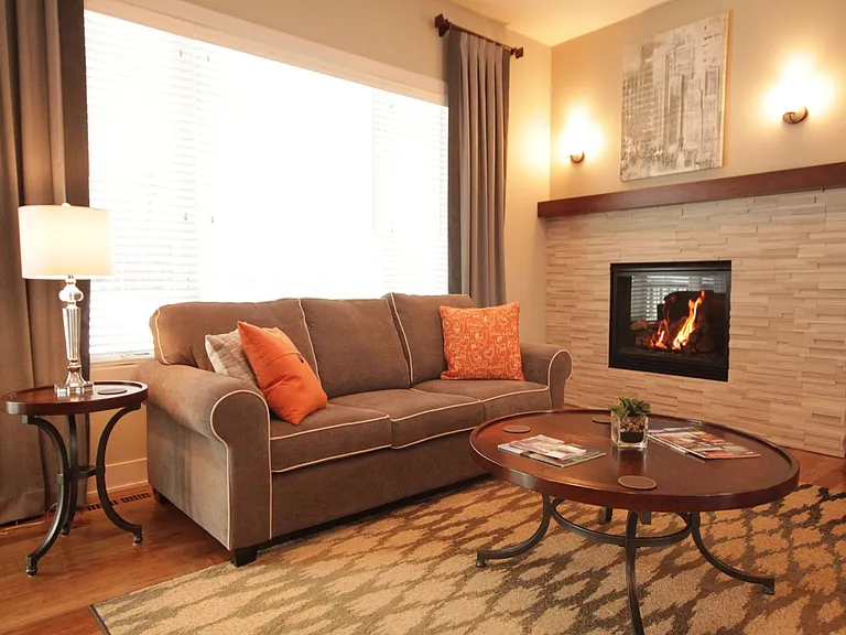 4033 Cameo Pl NE — Photo 9