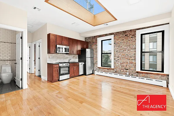 Rented by The Agency | media 3