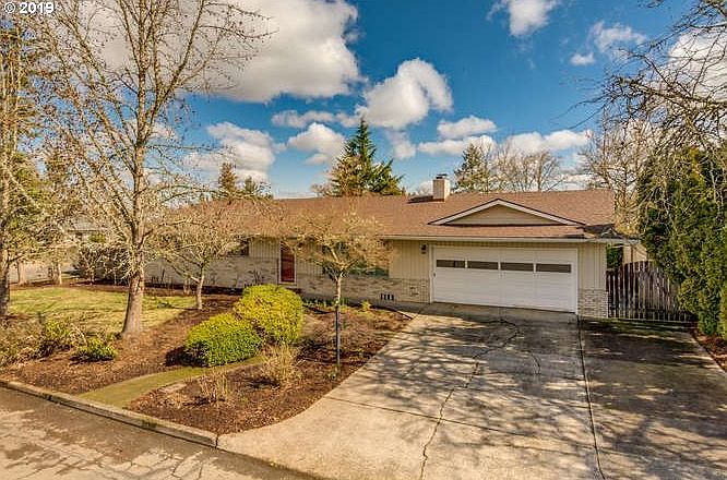 1st image of 682 NE 18th Ave