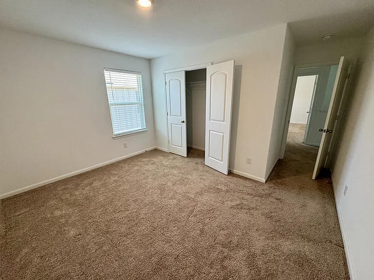 10818 Emerick St — Photo 18