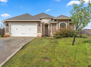 665 Nevills Rd, Mount Pleasant, TX 75455