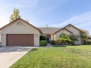1020 Hillsdale Ct, Redding, CA 96003