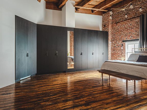 Custom Wardrobe-style Closet Cabinetry