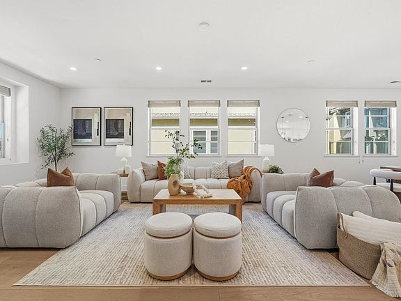 3rd image of 1208 San Ramon Ave