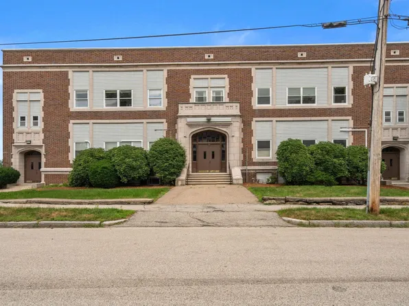 21 Middlesex Ave APT 303, Worcester, MA 01604
