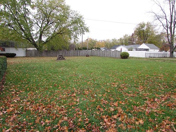 2nd image of 238 Newell St