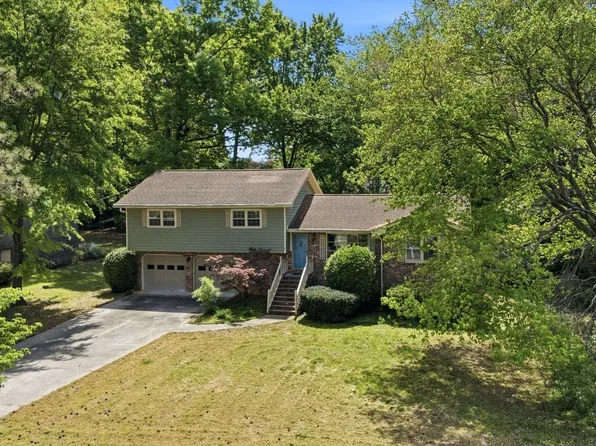 5374 Pounds Dr N, Stone Mountain, GA 30087