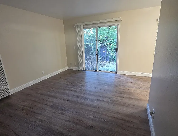550 California St #1 — Photo 8
