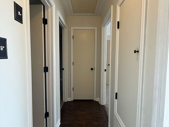 4th image of 3313 Camak Dr