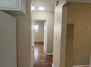 2017 W Cameron St, Long Beach, CA 90810