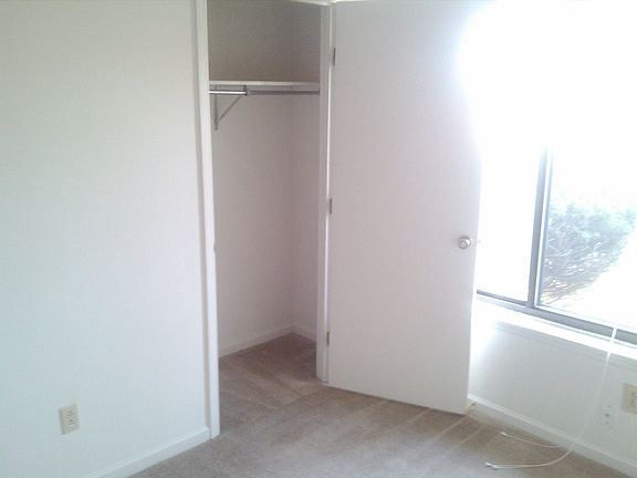 3rd image of 3405 Featherston Dr