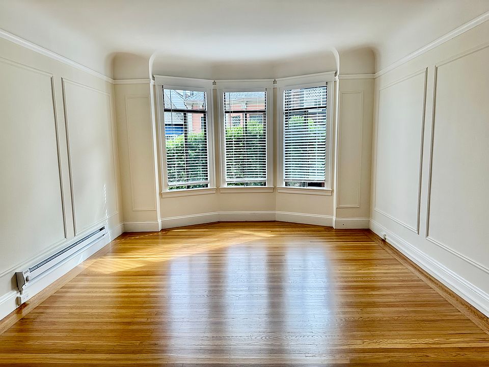1st image of 2745 Webster St #5