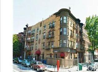 372 E 2nd St, Brooklyn, NY 11218