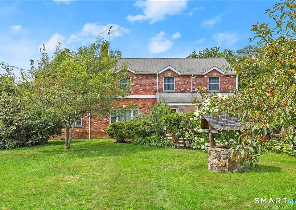 1346 High Ridge Rd