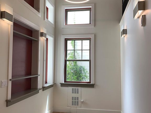 5th image of 1786 Golden Gate Ave APT 2