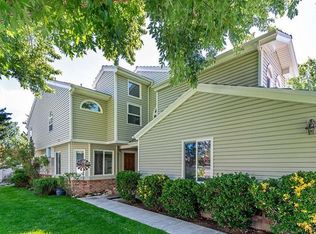 842 Blue Falls Pl, Reno, NV 89511