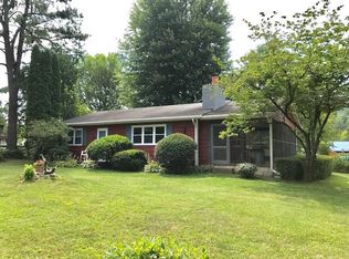 59 Sparrow Ln, Millboro, VA 24460