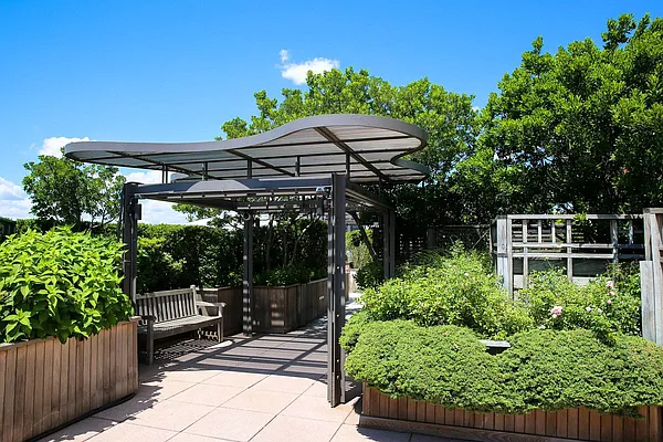 Rented by MyNyHousing | media 124