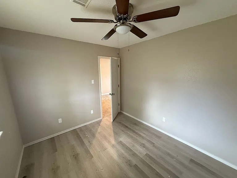 2700 N Rudy Rd — Photo 6