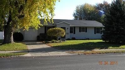 2nd image of 629 Sutton Dr