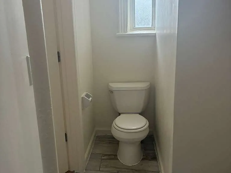 506 S Broadway #4A — Photo 4
