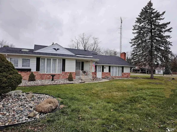 15137 Grand Blvd, Monroe, MI 48161