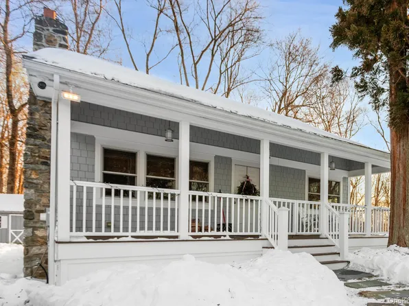 10 Skytop Drive, Katonah, NY 10536