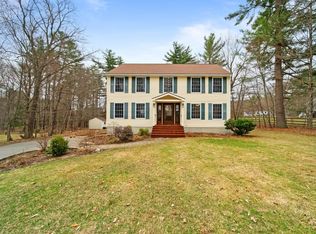 10 Johnson Dr, Newmarket, NH 03857