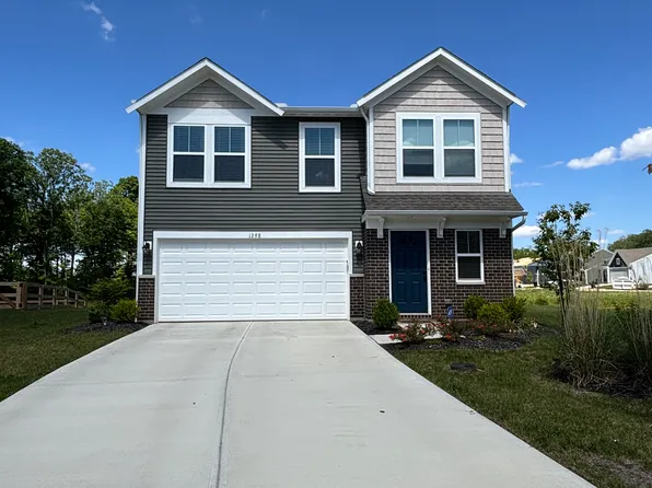 1298 Woodstone Way, Batavia, OH 45103