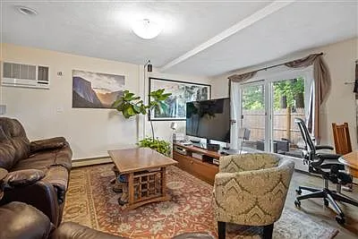 56 Waterhouse St — Photo 6