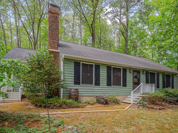 1211 Wedgewood Ln, Durham, NC 27713