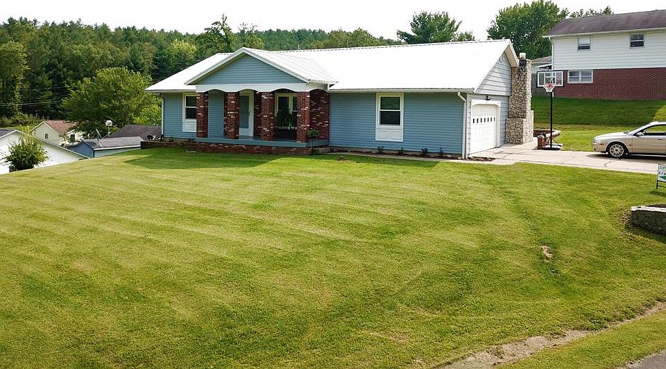 1st image of 605 Jay Dr