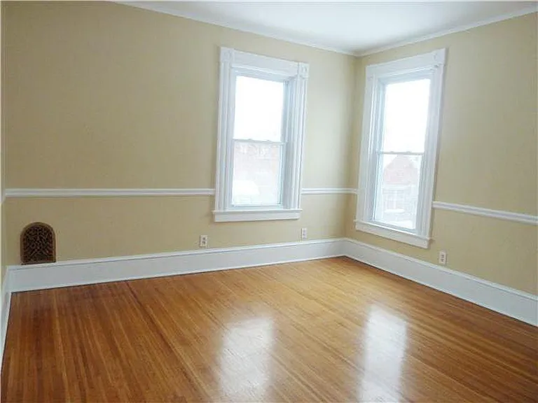 457 Park Ave #2 — Photo 10