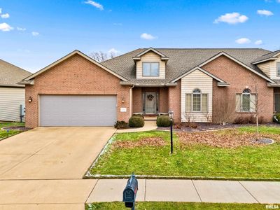 5228 N Weaverridge Blvd, Peoria, IL, 61615