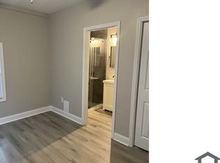 218 N 26th St, Louisville, KY 40212