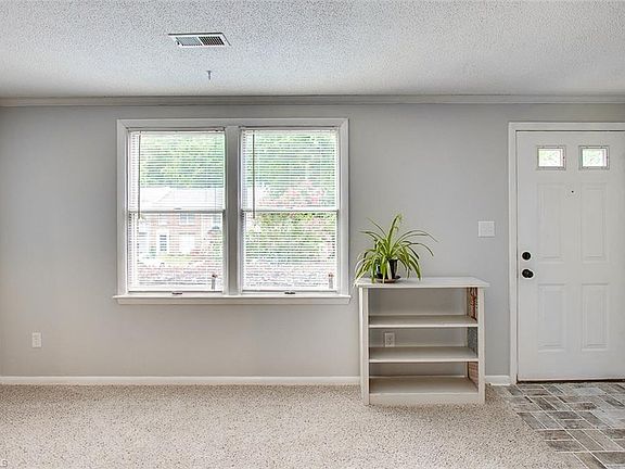 5th image of 5504 B Richland St