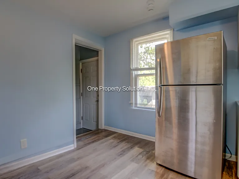 329 N Jay St — Photo 10