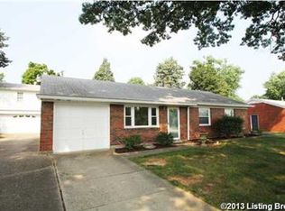2004 Hounz Ln, Louisville, KY 40223