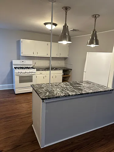 179 N Main St #1 Photo 1